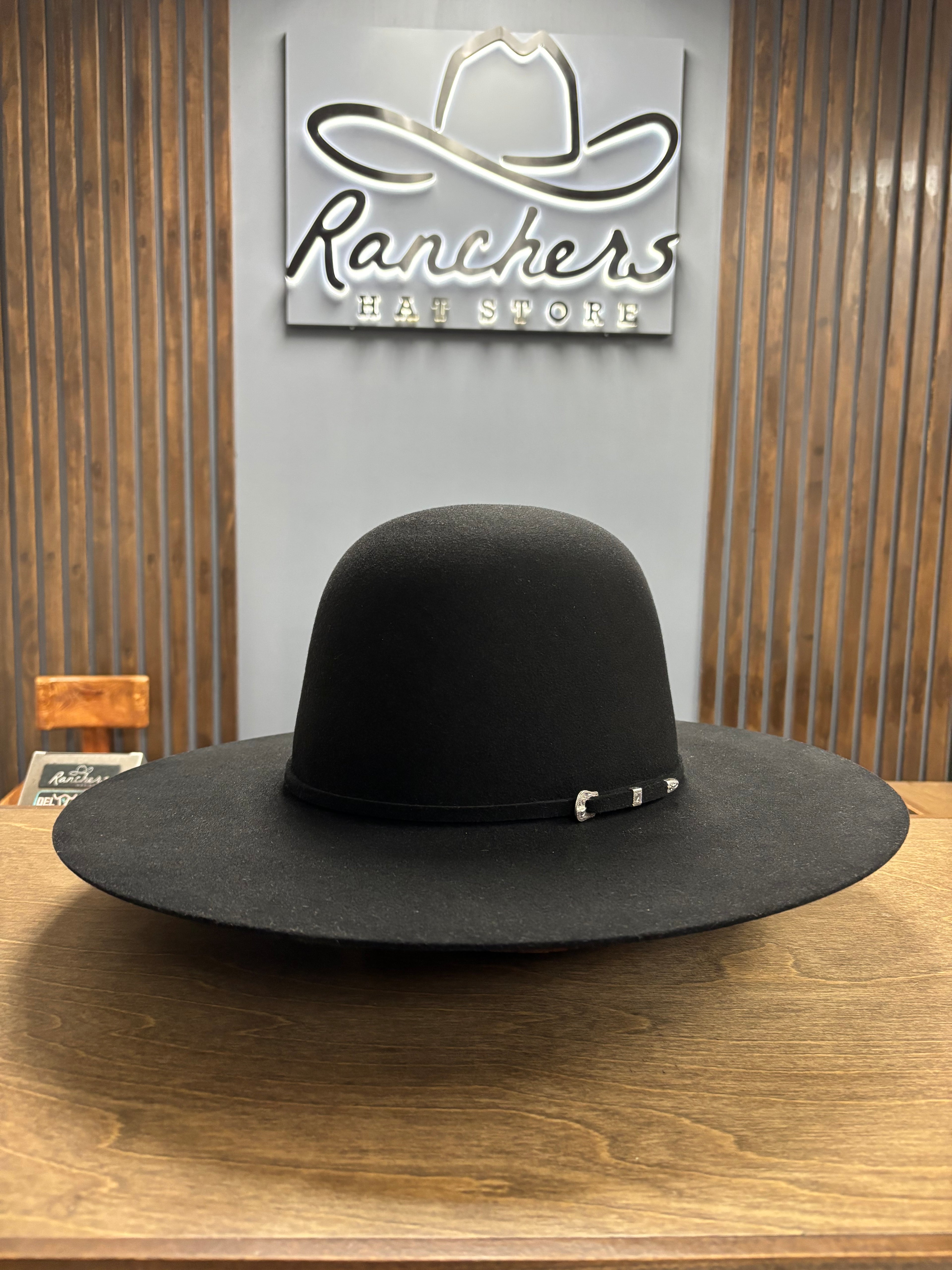 Serratelli 6X Black Size 8