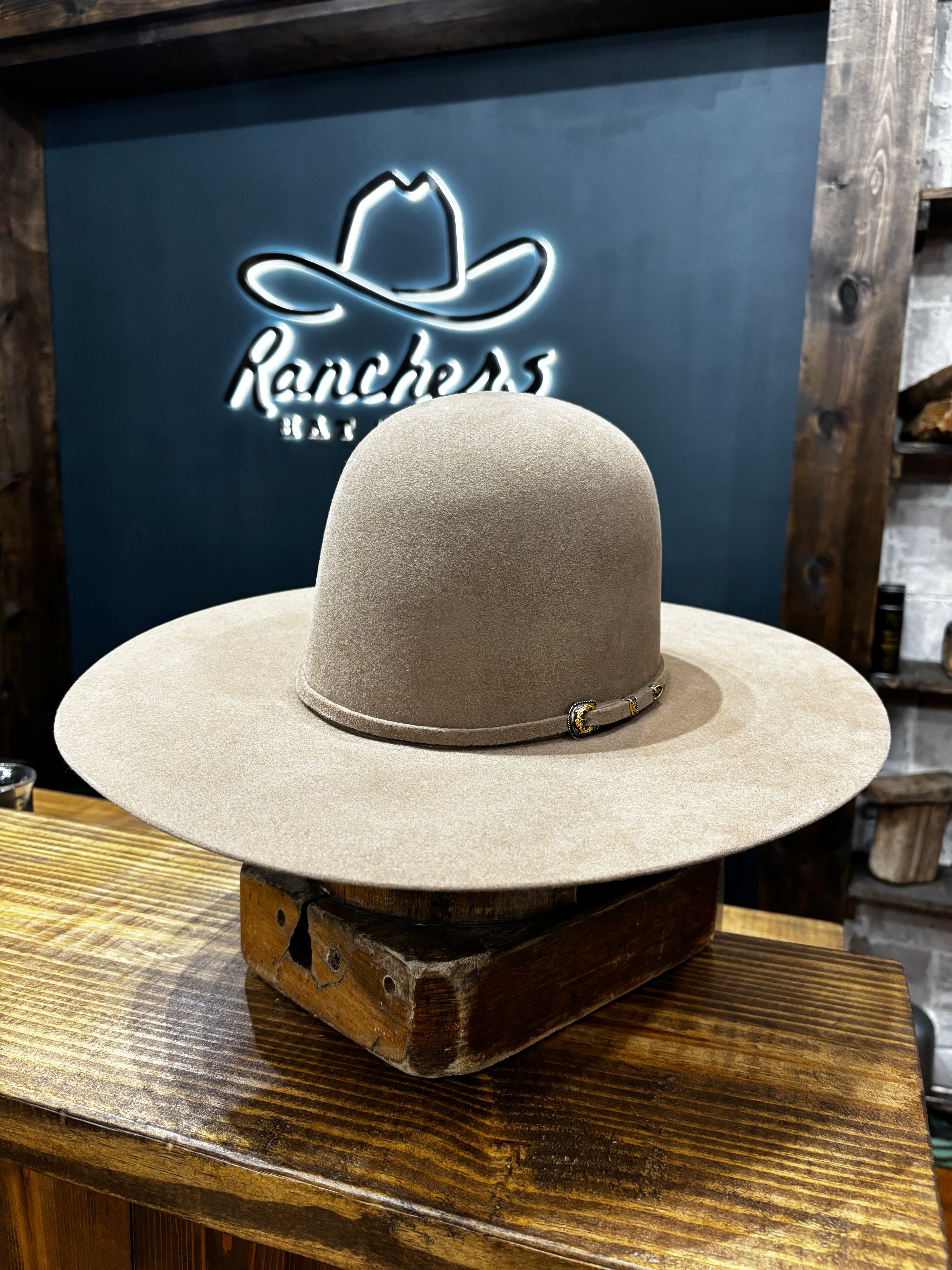 Serratelli 10x Pecan