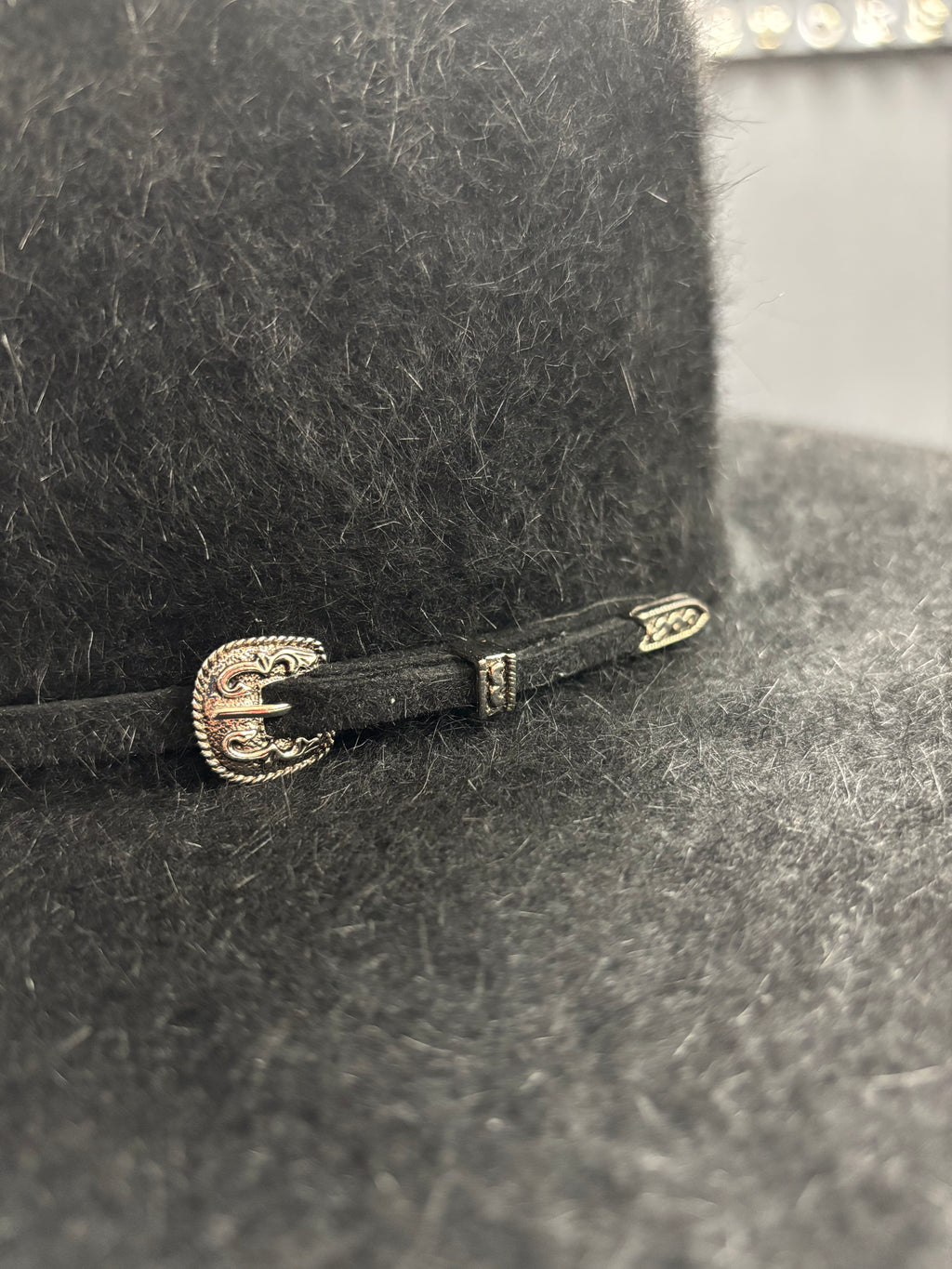 Serratelli 6X Black Grizzly