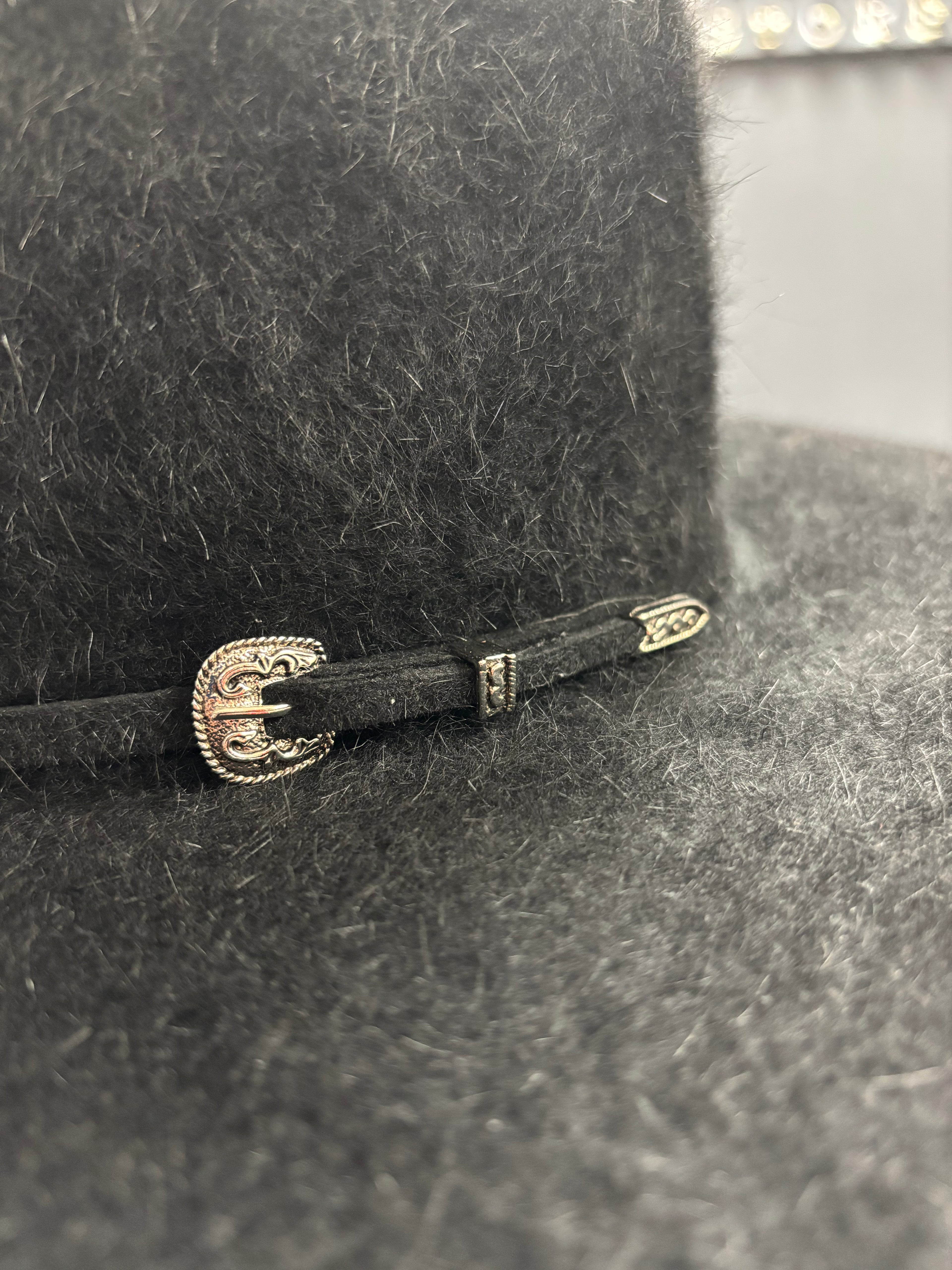 Serratelli 6X Black Grizzly