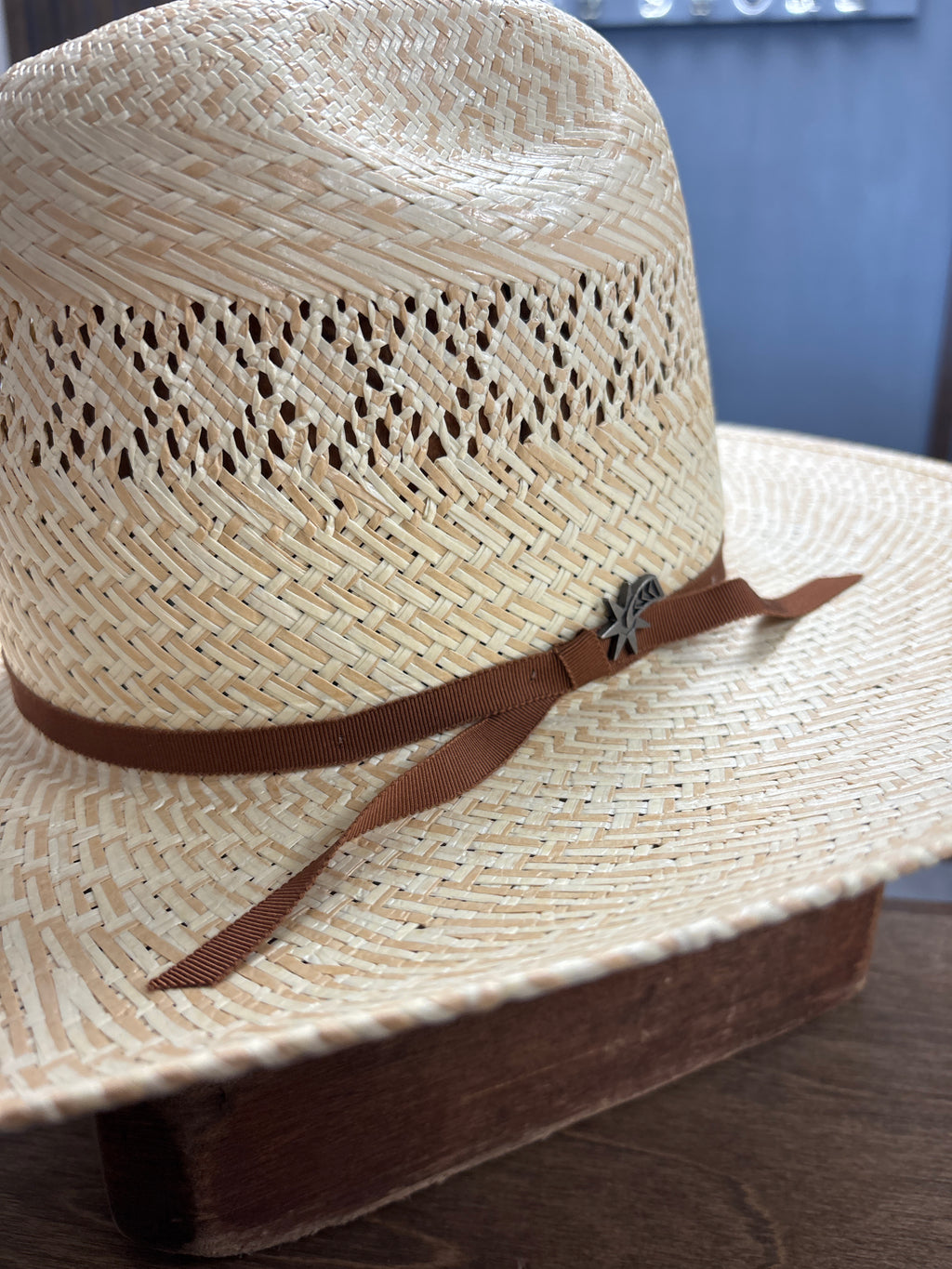 Bailey - Honor (pre creased)