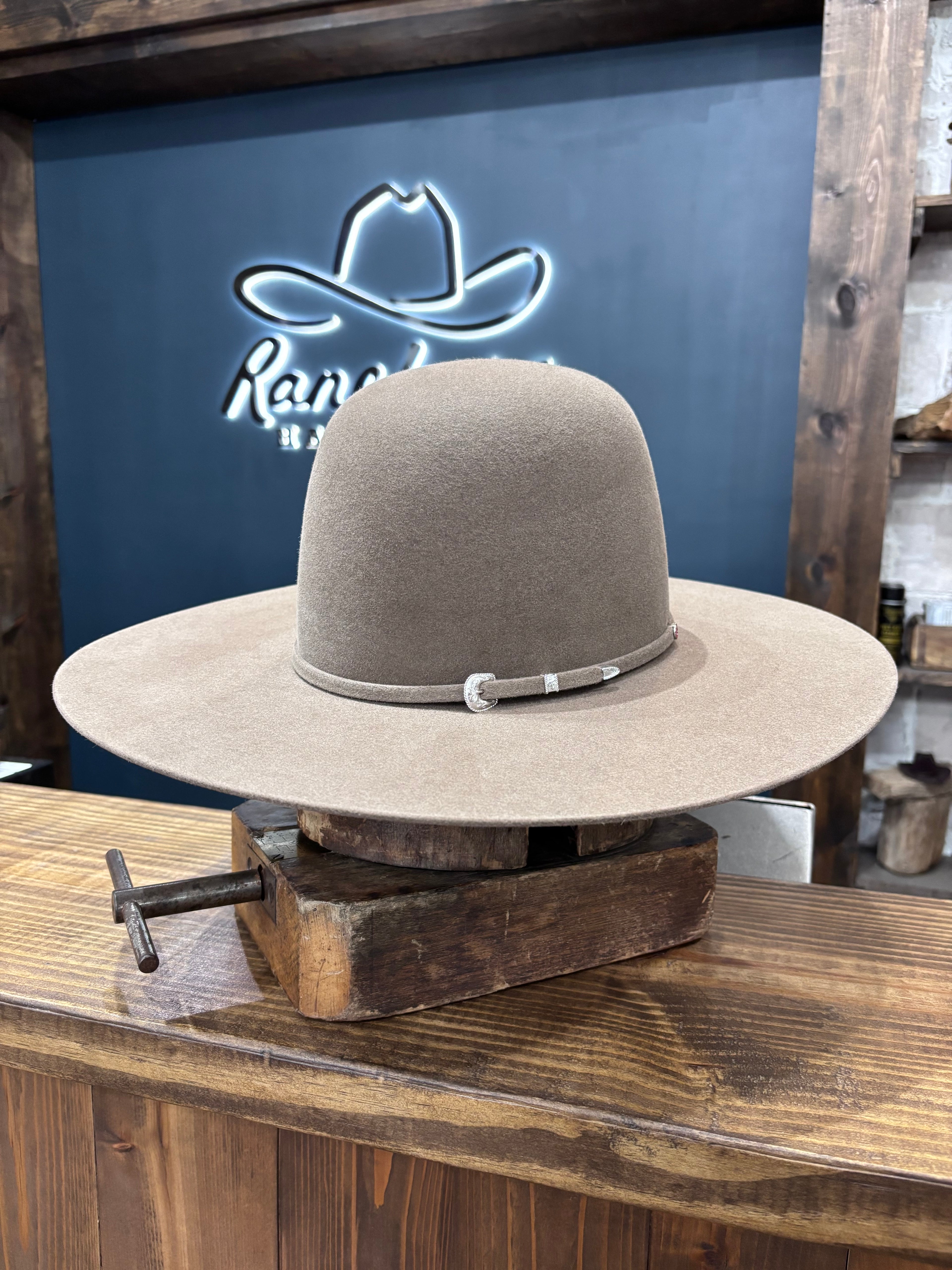 Tacchino 10X Taupe(pecan)