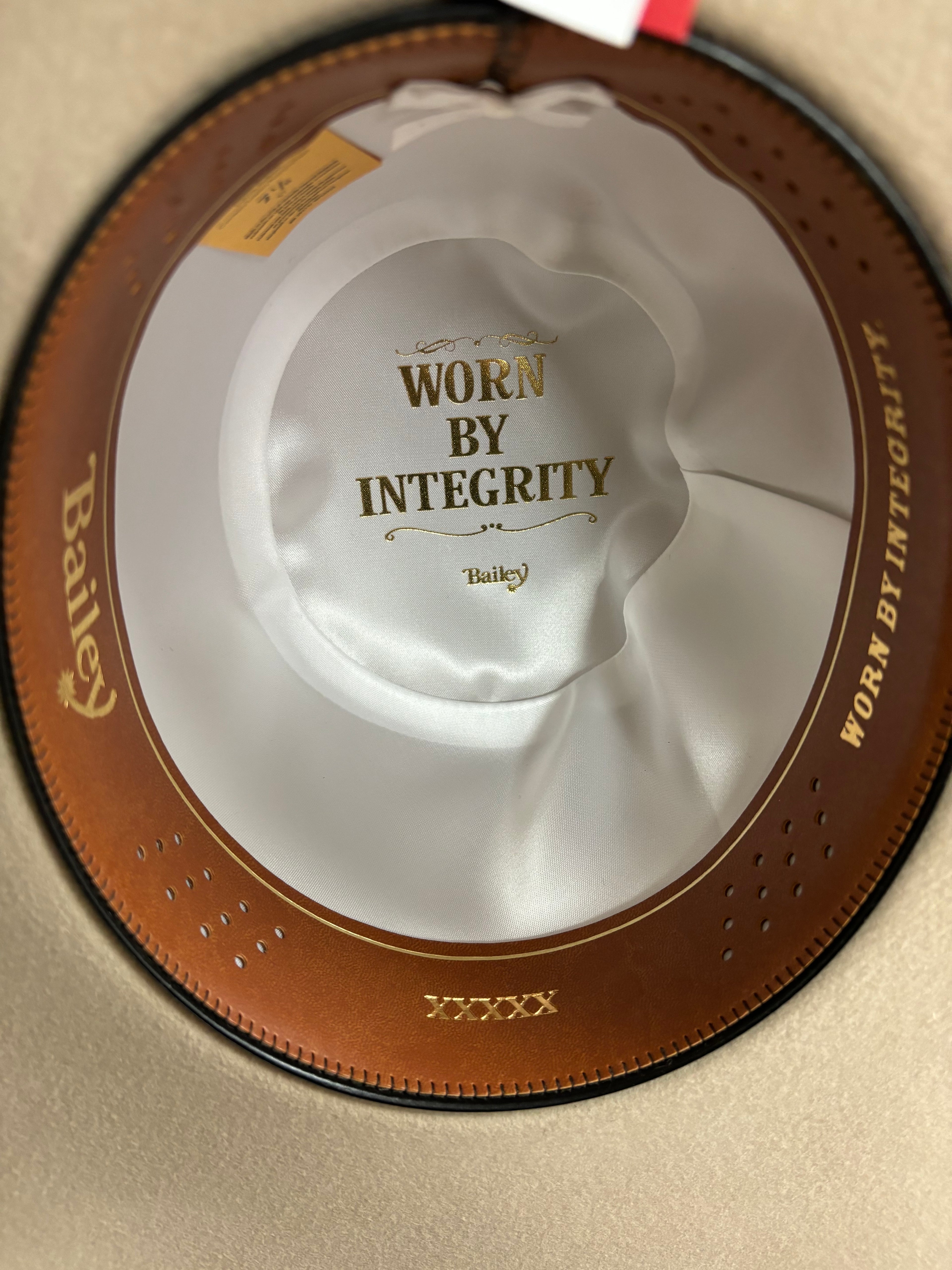 Bailey Rig 5x Buckskin