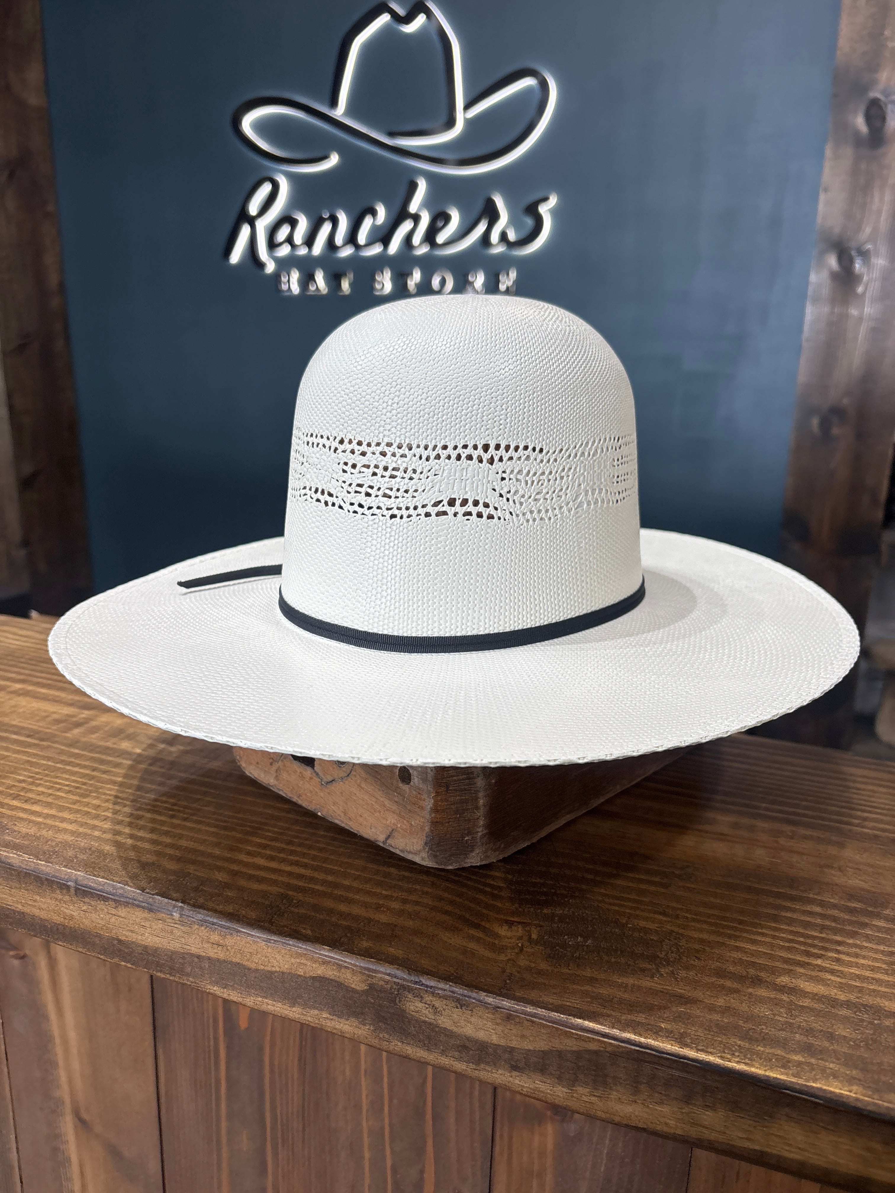 Serratelli hats 5103 Ivory bangora 4 1/2”
