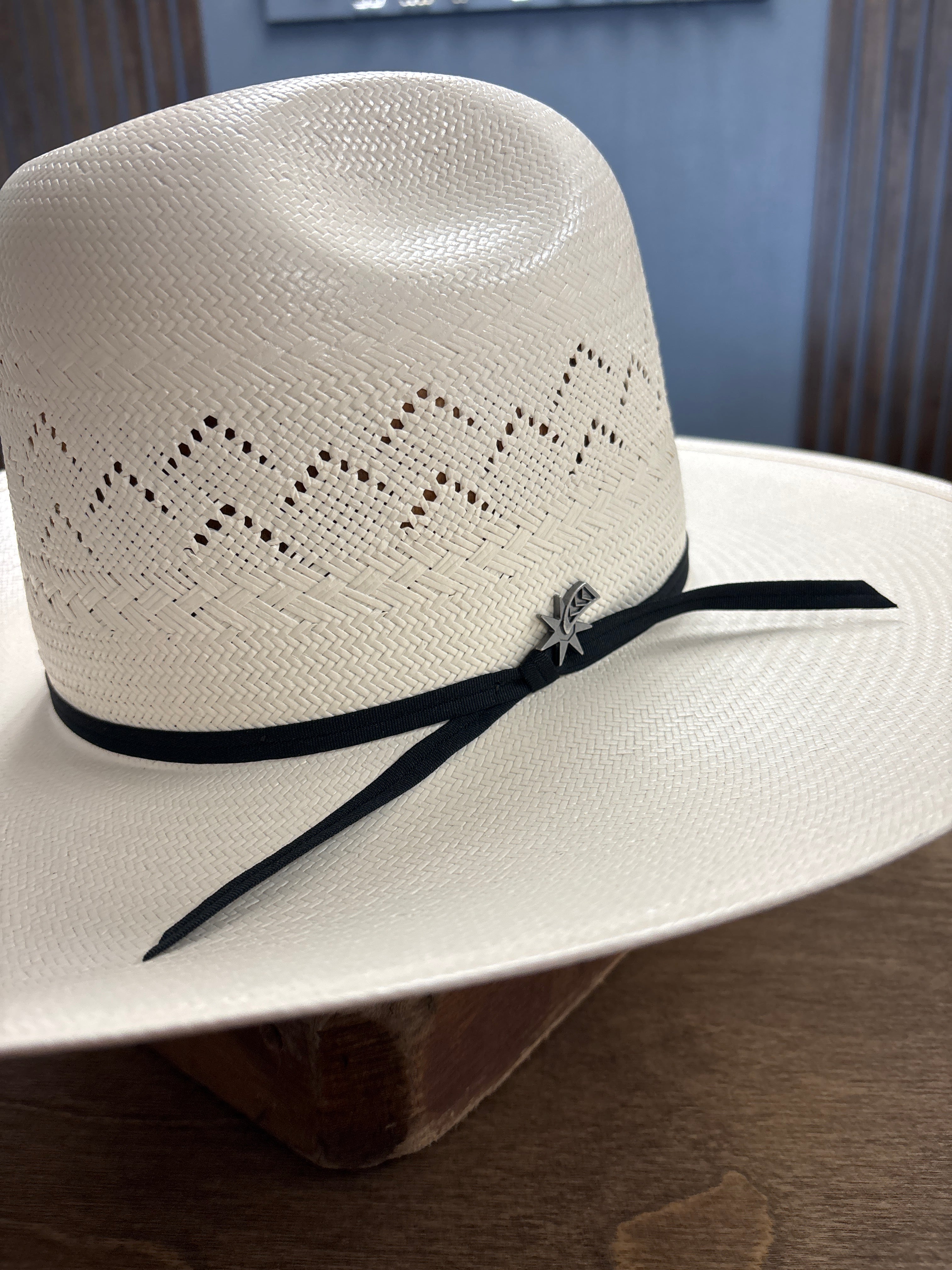 Bailey-Forrest Pre-creased