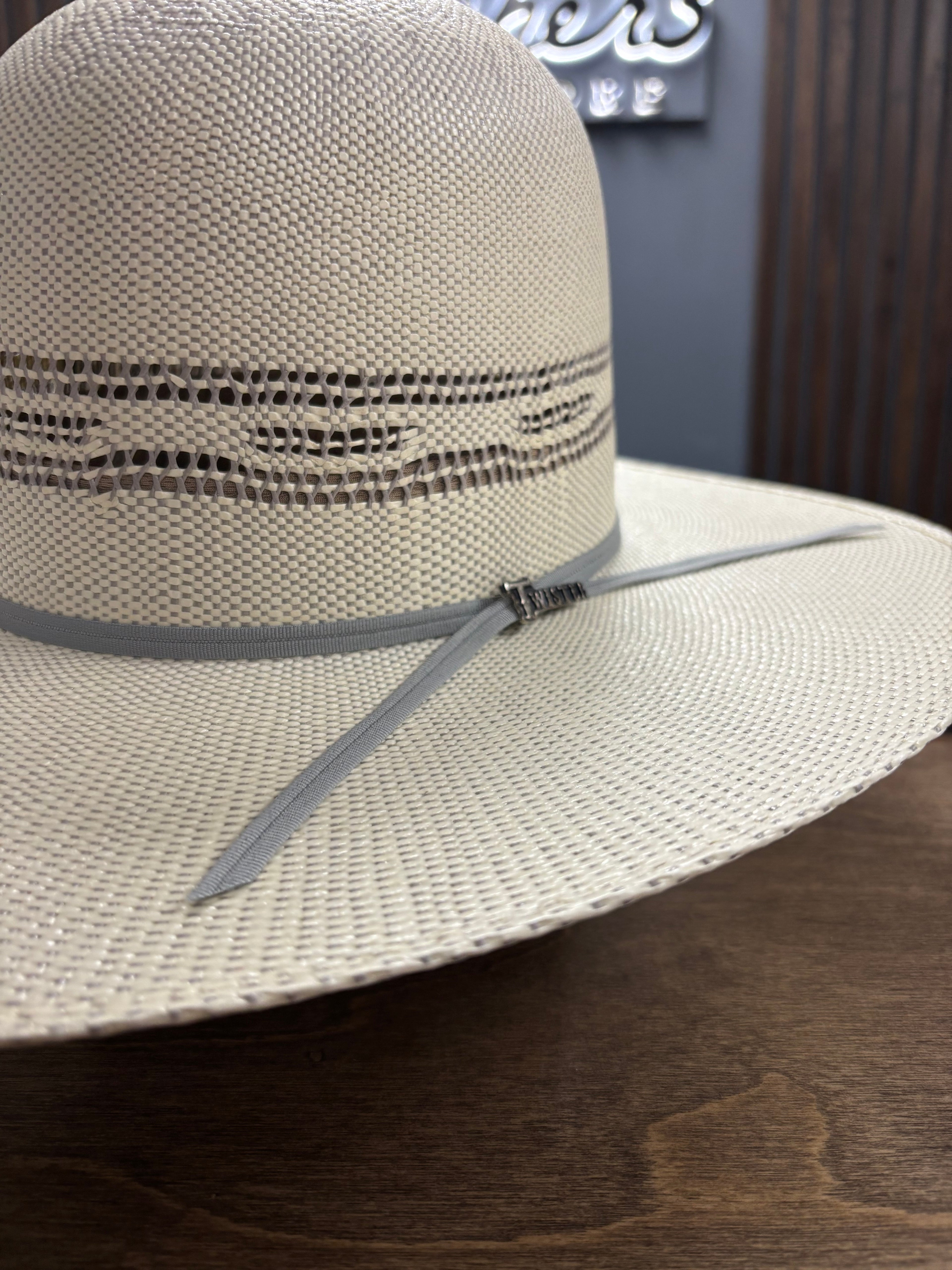 Twister T71861 Gray Bangora