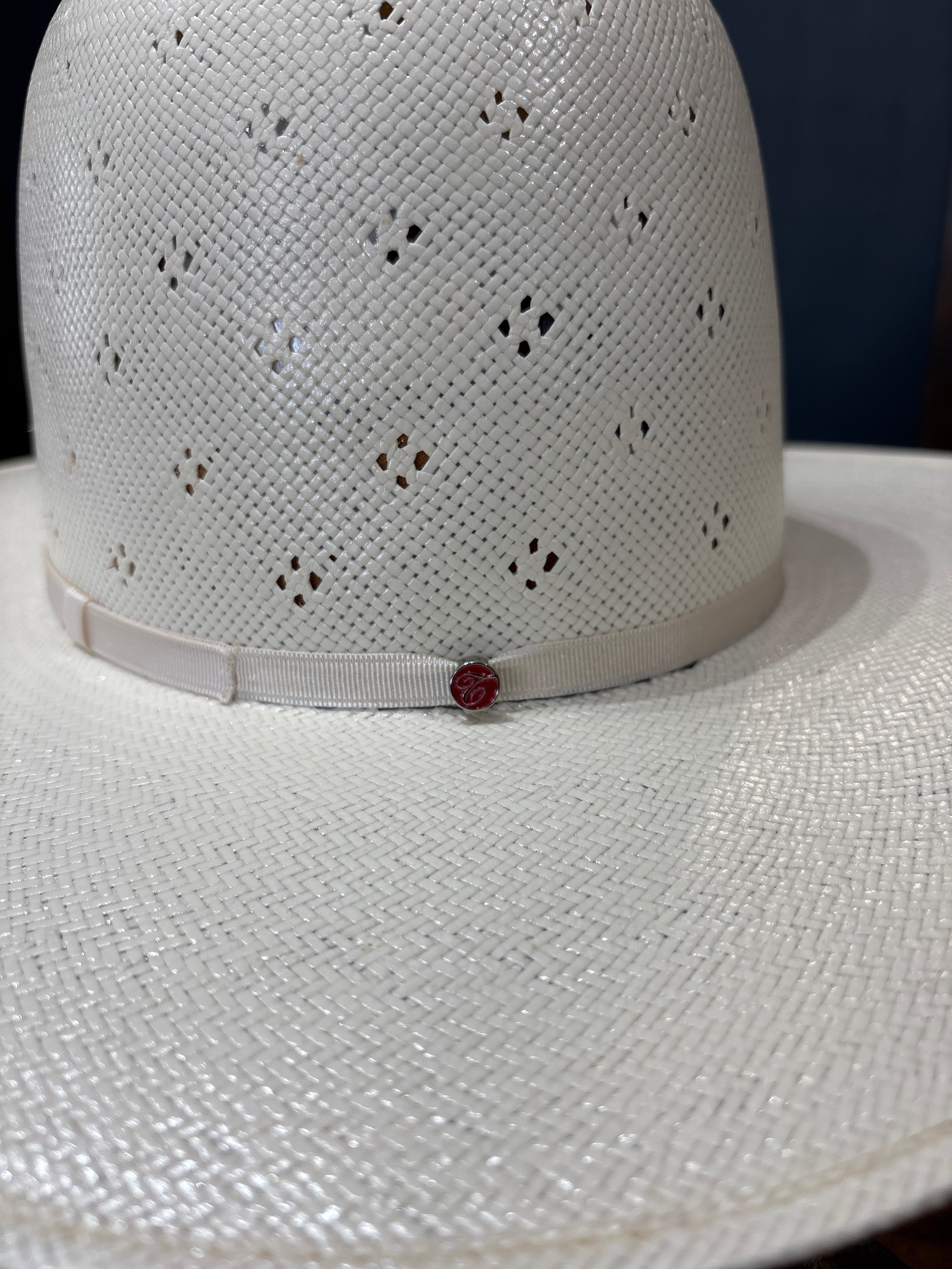 Tacchino 5505 3.75” Brim