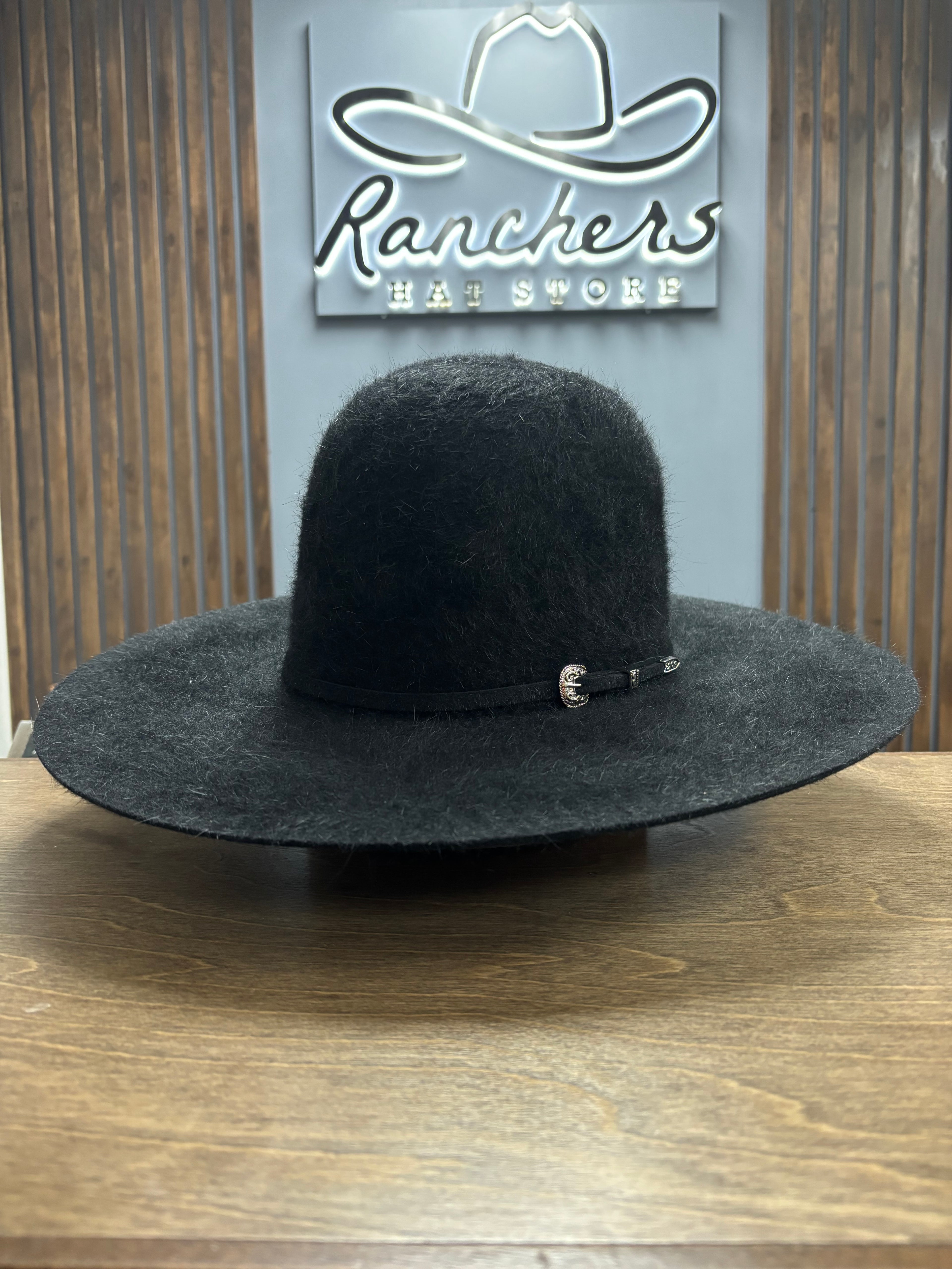 Serratelli 6X Black Grizzly