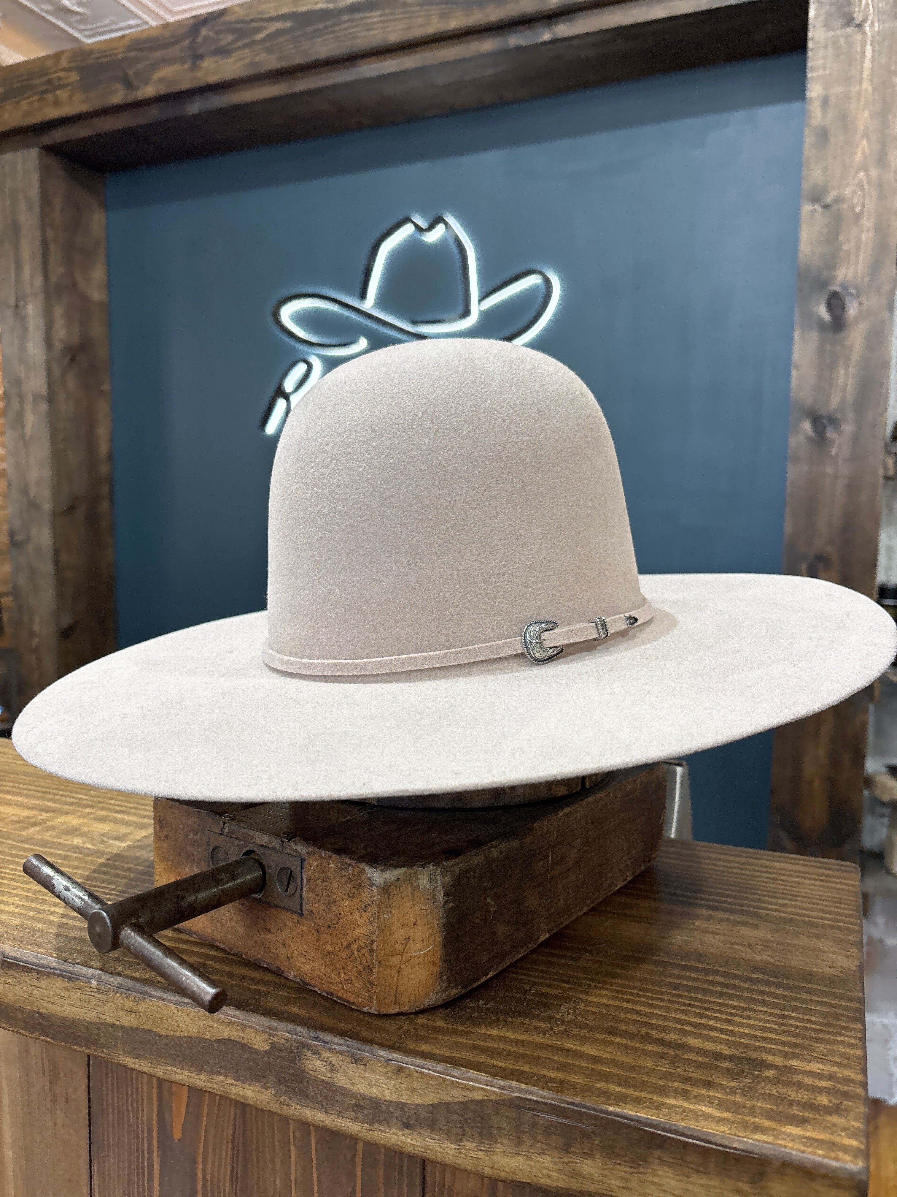 Serratelli mesa pure wool silverbelly