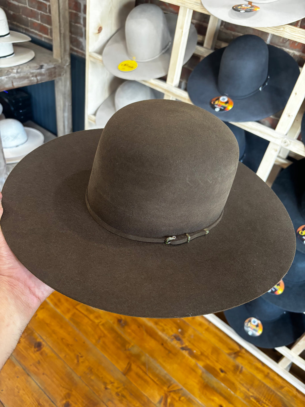 Bailey- open crown Gage 10X low crown